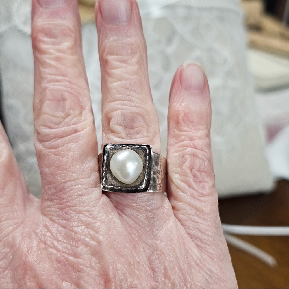Silpada Rustic 925 Hammered Silver Pearl Ring Size 6 - Picture 12 of 15